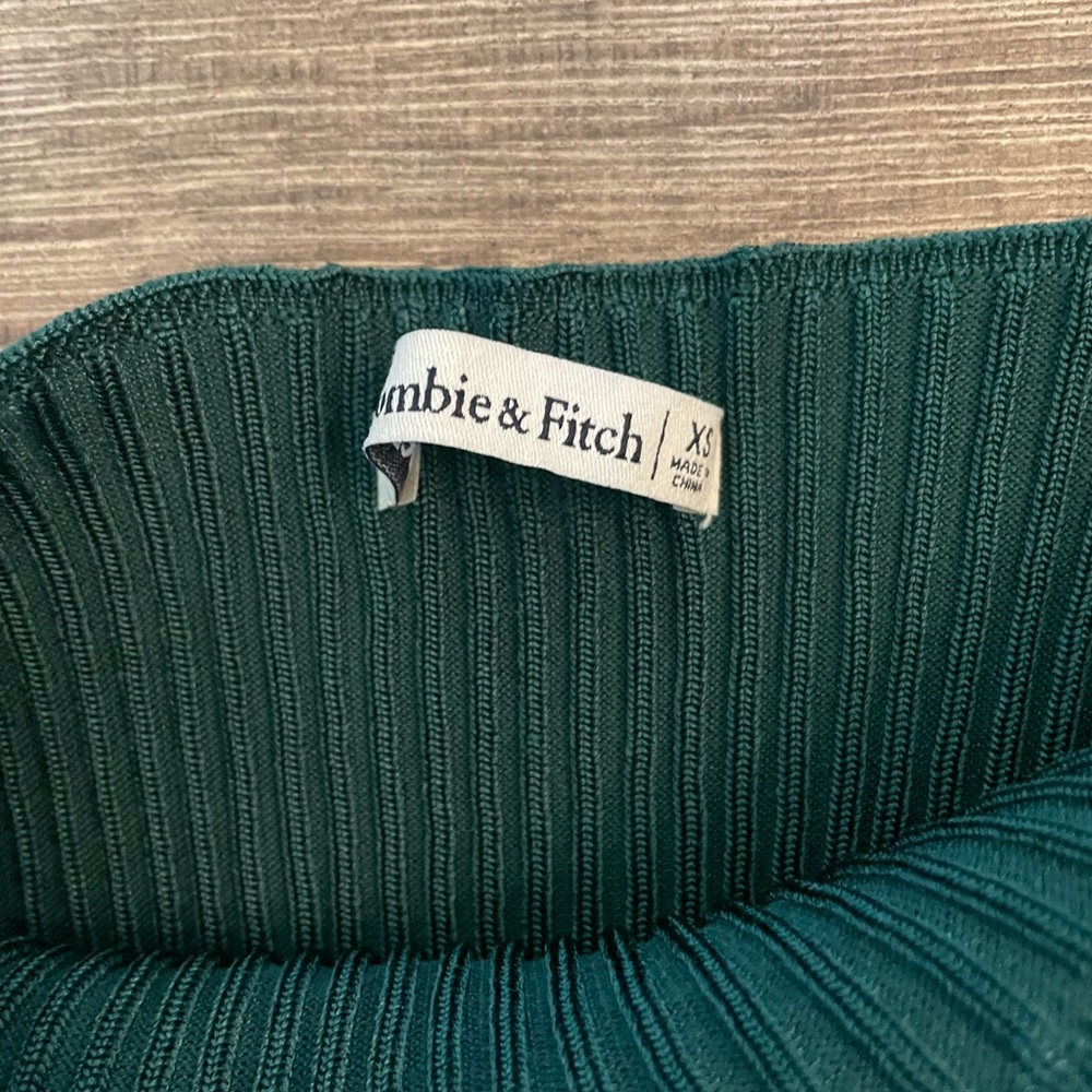 Abercrombie & Fitch ribbed boat neck sweater - Picture 2 of 4